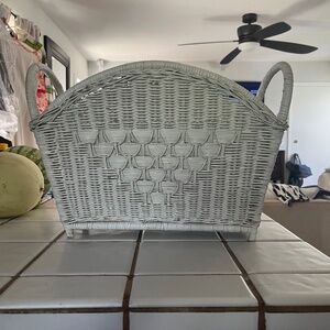 VINTAGE, BOHO CHIC, MAGAZINE HOLDER